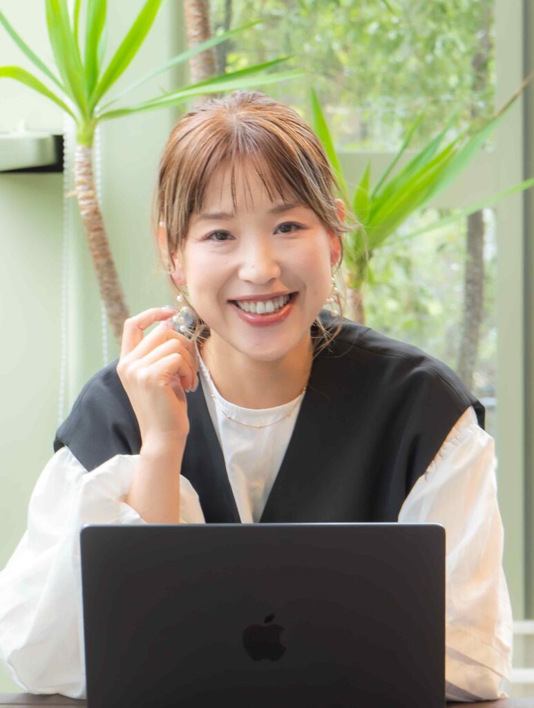 ウェブデザイン会社グラシデザイン代表金子裕子の顔写真